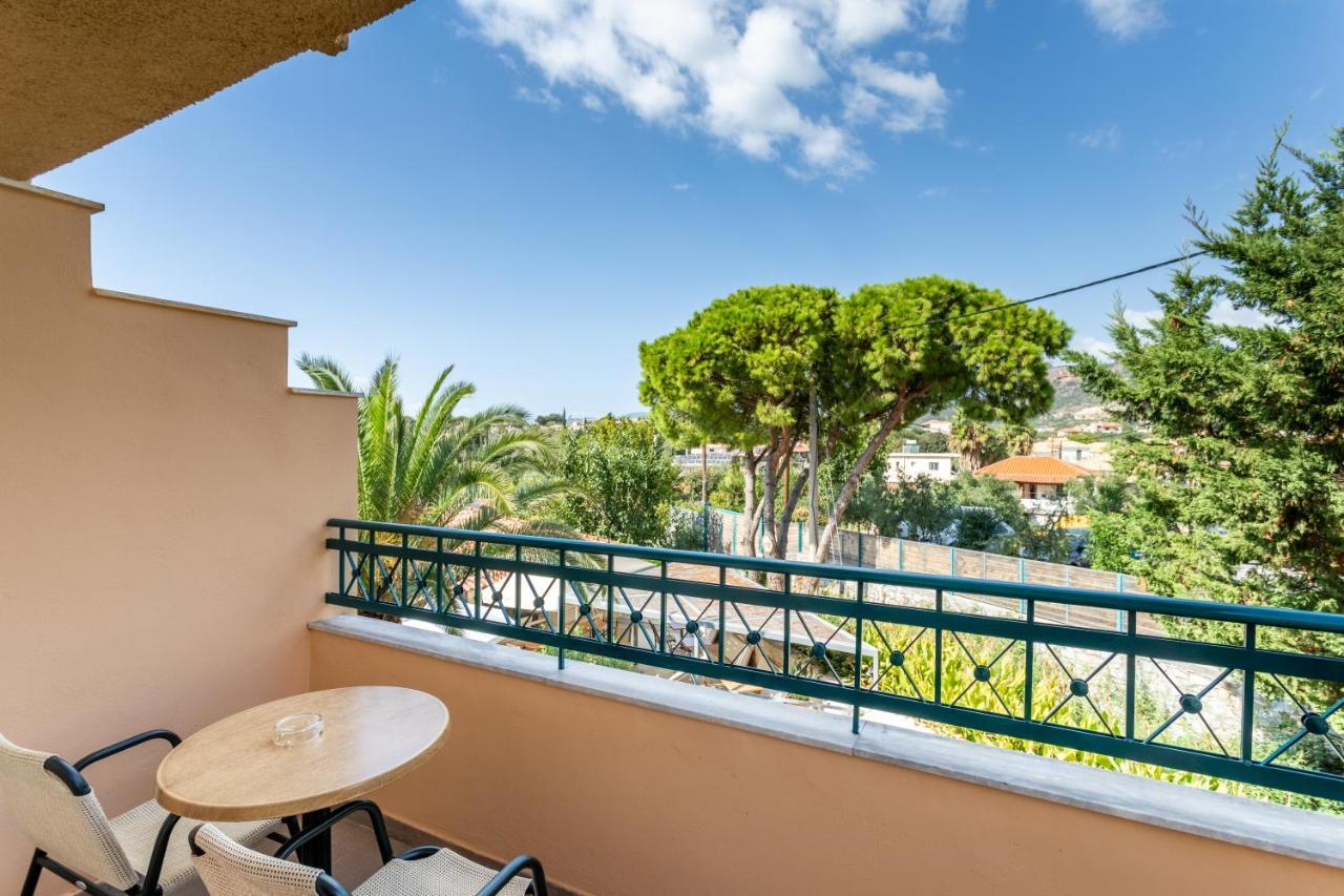 Lefktron Hotel Stoupa Bagian luar foto